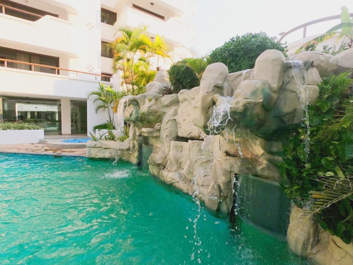 Suites Casa Blanca Santa Cruz de La Sierra Exterior photo